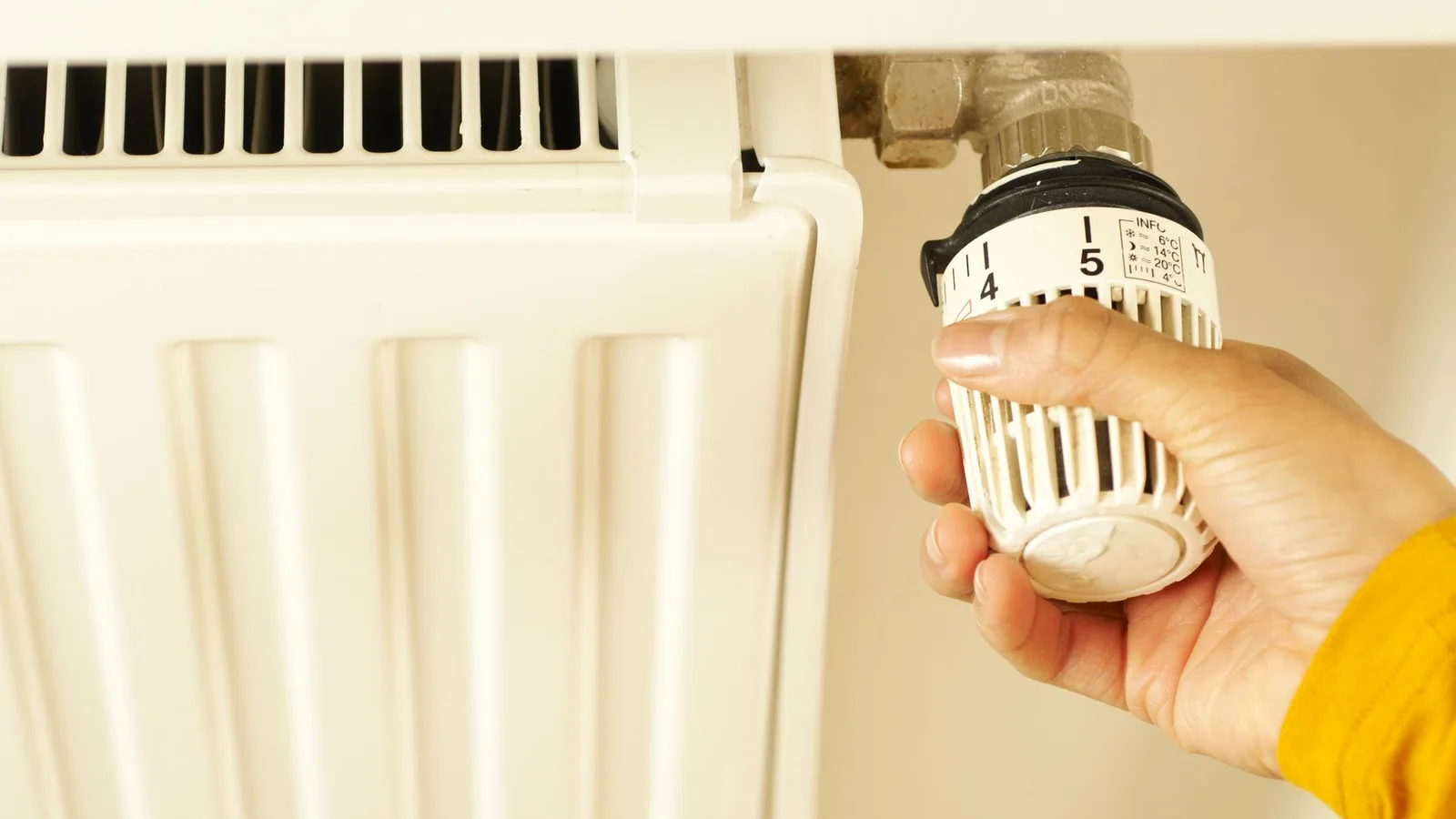 Réglage d'une chaudière domestique à partir de sa notice